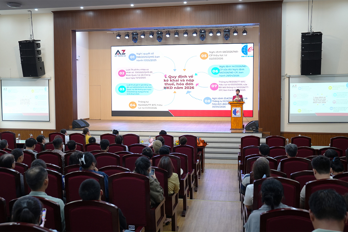 Trường Cao đẳng Kinh tế Đối ngoại phối hợp tổ chức tập huấn thuế và thực hành khai báo thuế cho hộ kinh doanh trên địa bàn phường Cầu Kiệu