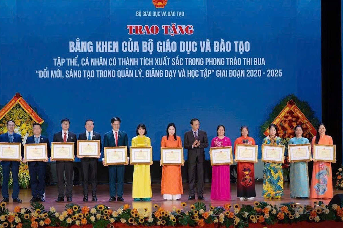 Trường Cao đẳng Kinh tế Đối ngoại vinh dự là một trong 141 tập thể điển hình tiên tiến của ngành Giáo dục giai đoạn 2020-2025