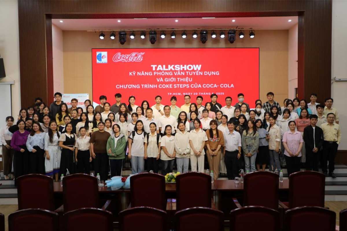 Sinh viên Cofer sẵn sàng khởi đầu bứt phá cùng Coca-Cola