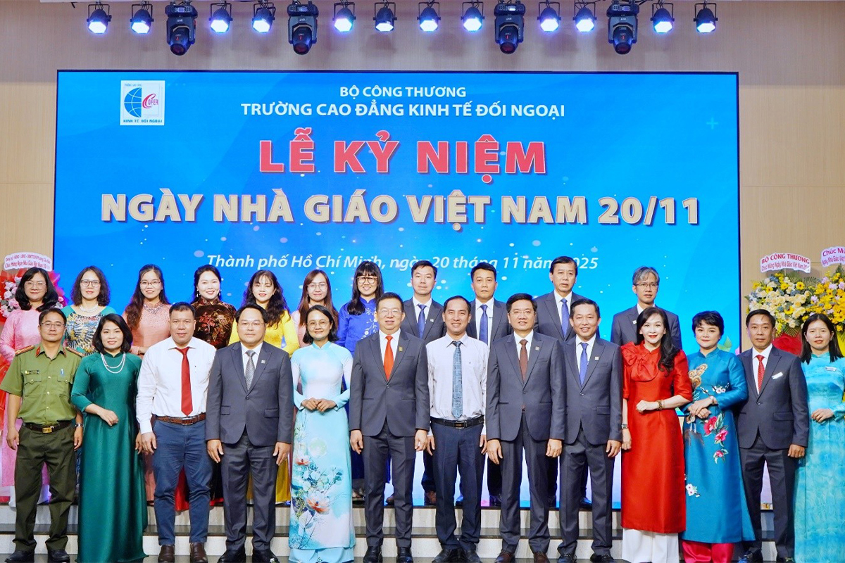 Trường Cao đẳng Kinh tế Đối ngoại long trọng tổ chức Lễ Kỷ niệm Ngày Nhà giáo Việt Nam 20-11