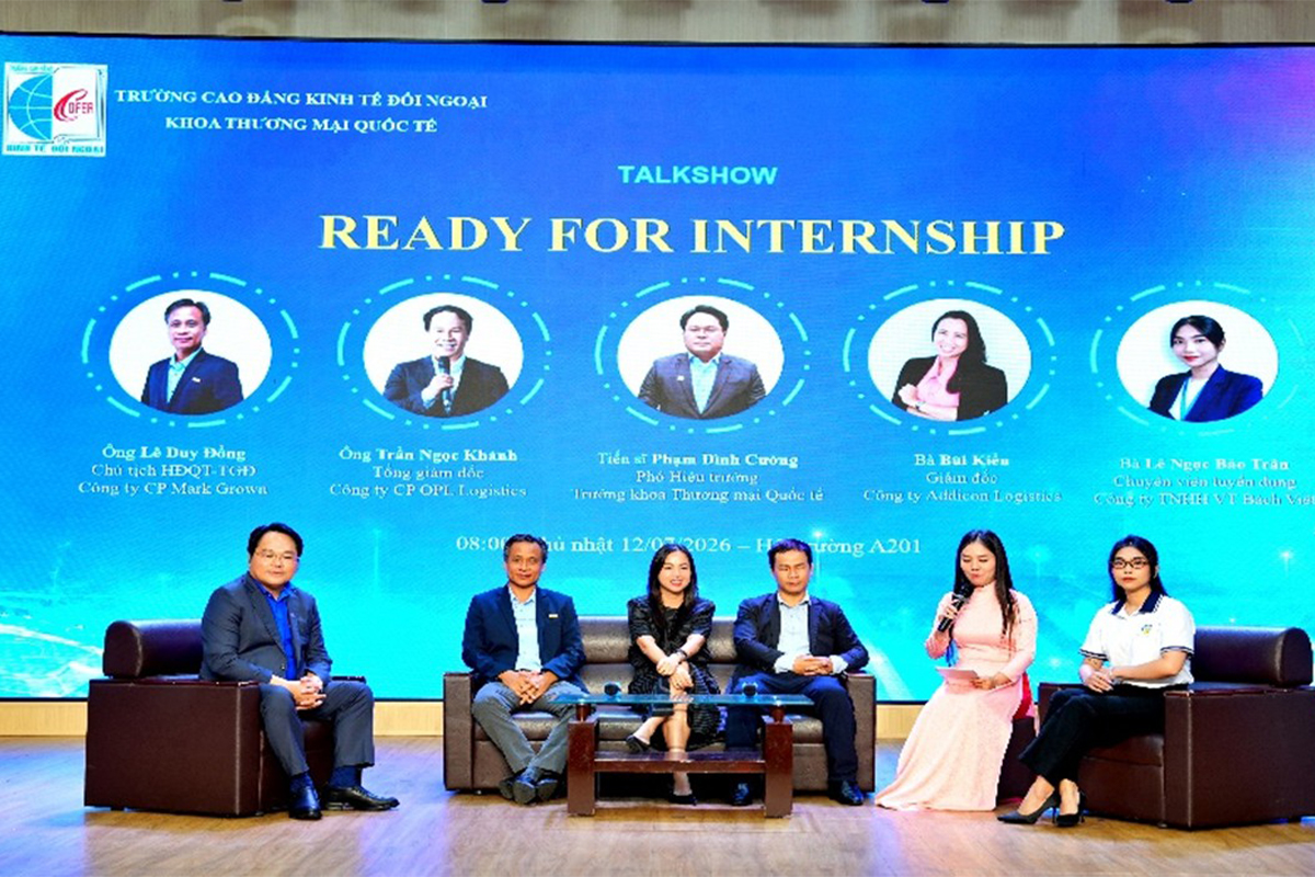Talkshow “Ready for Internship” – Đồng hành cùng sinh viên K28  vững bước trước kỳ thực tập doanh nghiệp
