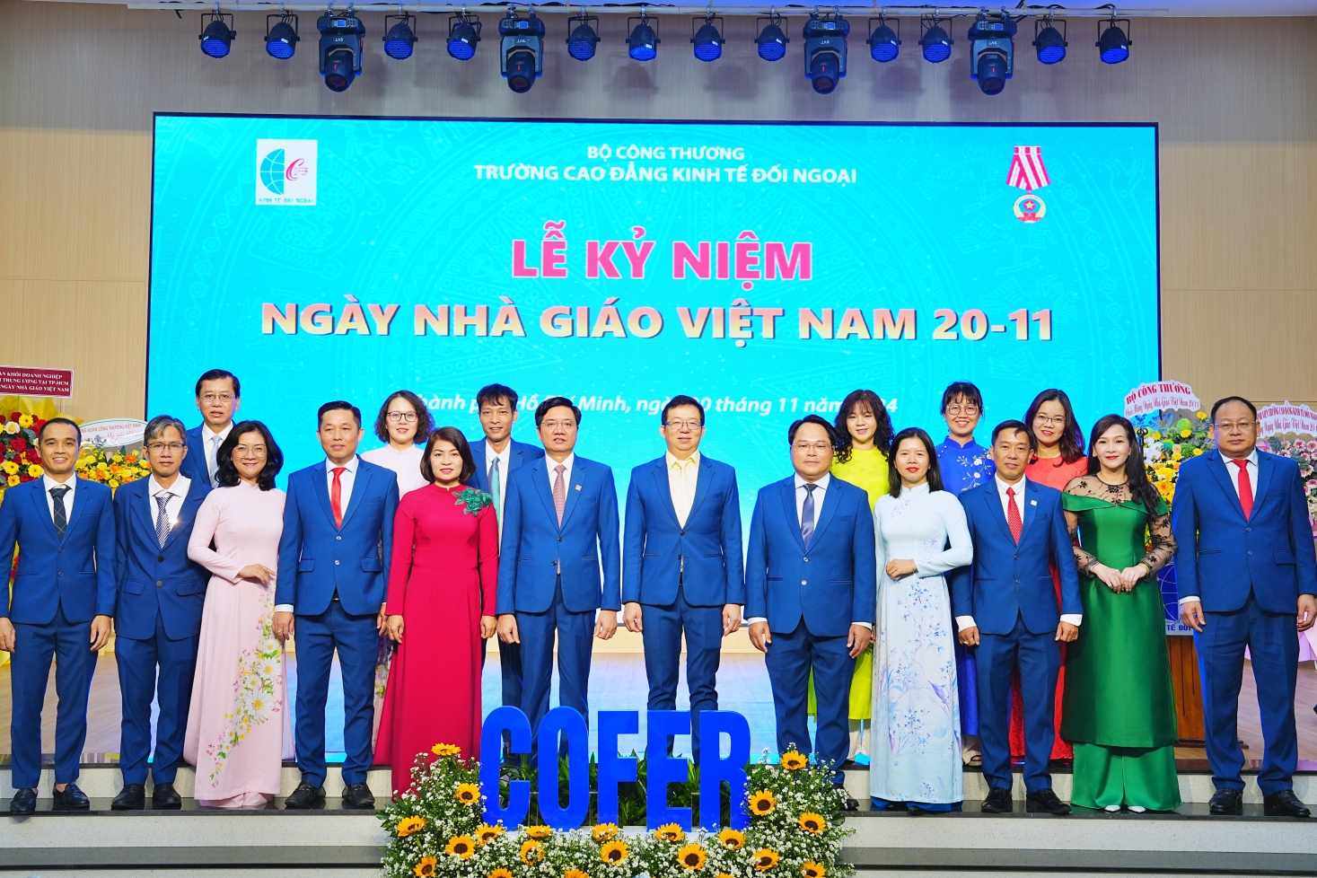 Trường Cao đẳng Kinh tế Đối ngoại trang trọng tổ chức buổi lễ kỷ niệm 42 năm ngày Nhà giáo Việt Nam 20/11 